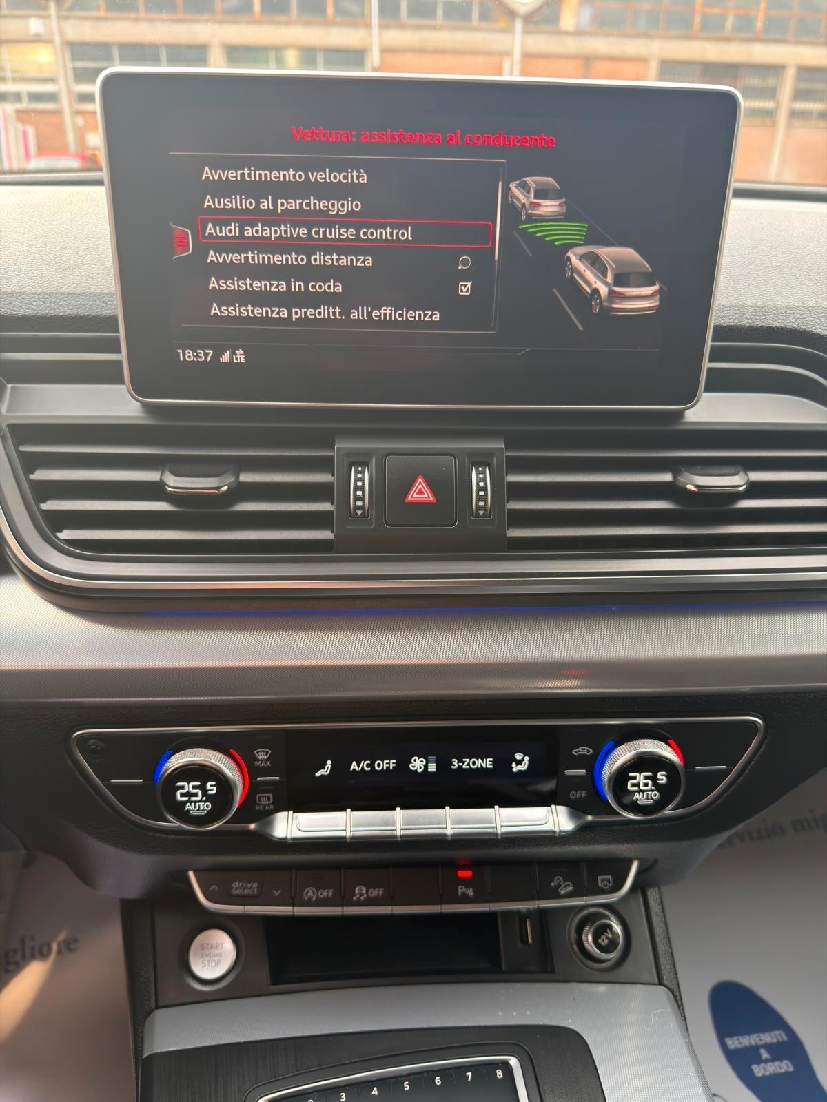 Audi Q5 40 TDI quattro S tronic Sport Virtual Cockpit, Fari Full Led e pacchetto luci ambiente multicolor