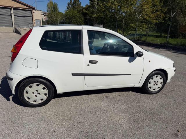 FIAT Punto 1.2i 16V cat 3p Verve senza nessun lavoro da fare