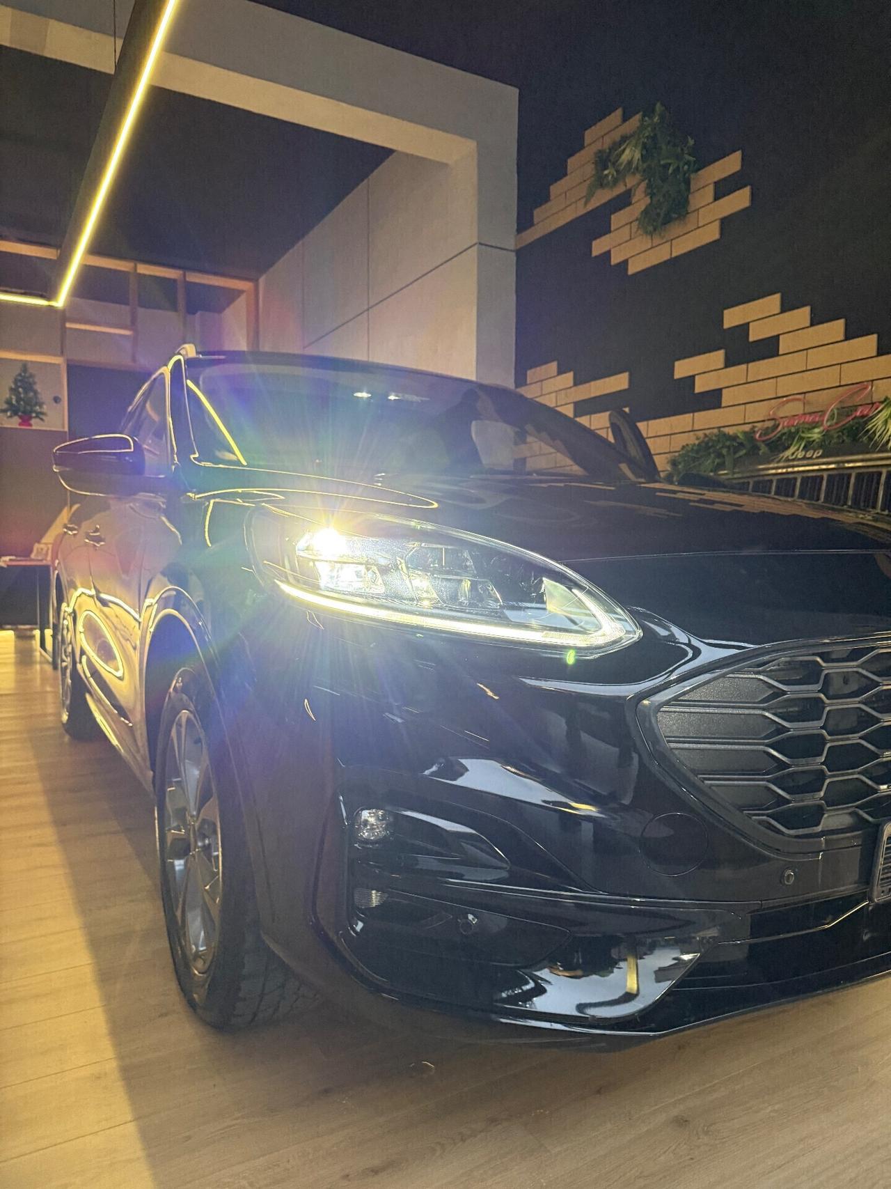 Ford Kuga AWD ST-Line X