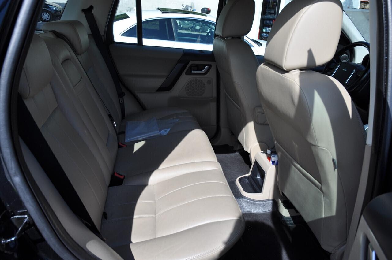 Land Rover Freelander 2.2 SD4 S.W. HSE