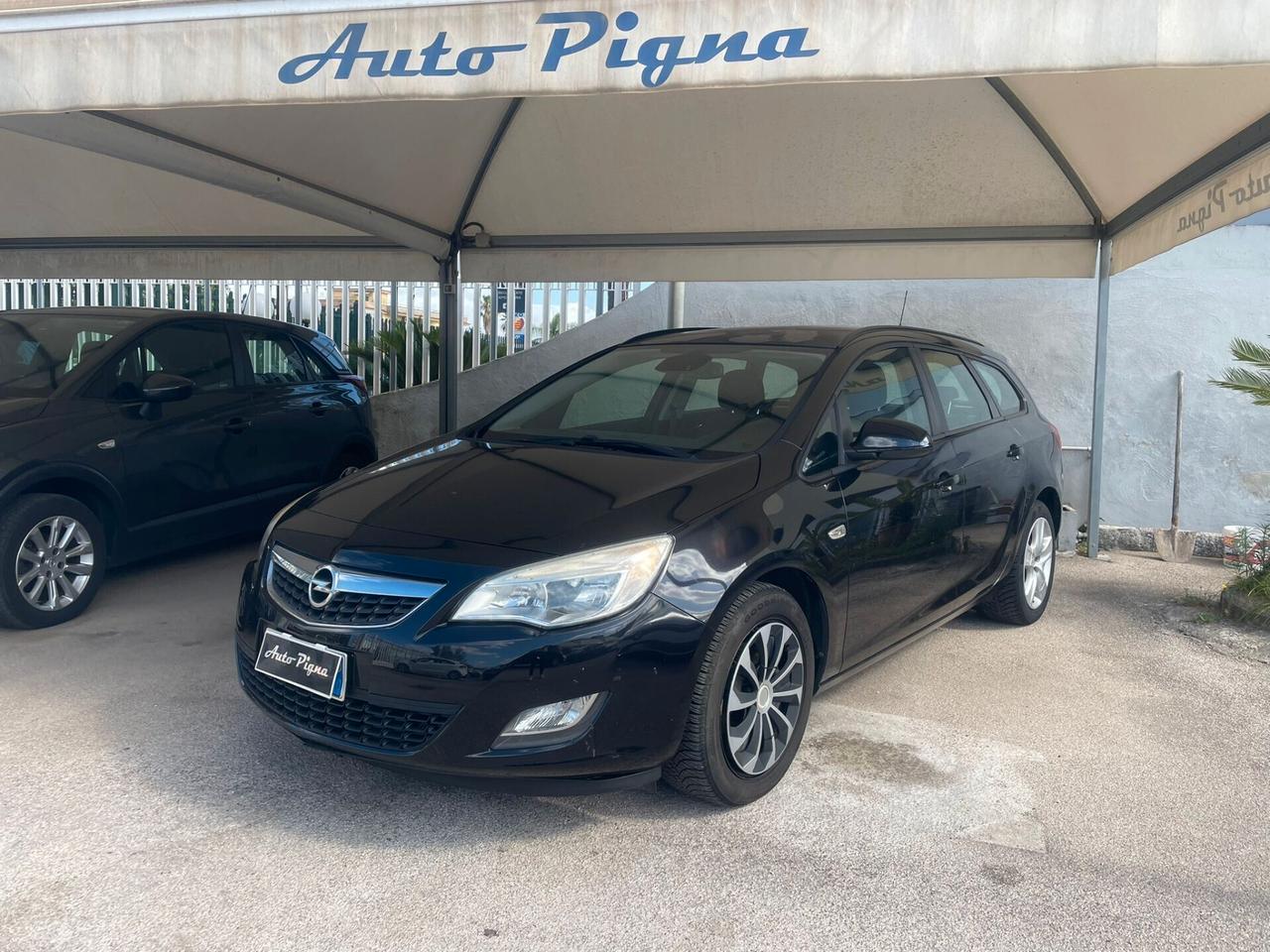 Opel Astra 1.7 CDTI 110CV Sports Tourer Cosmo