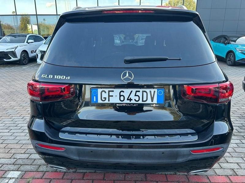 Mercedes-Benz GLB - X247 2019 180 D Sport 8G-DCT