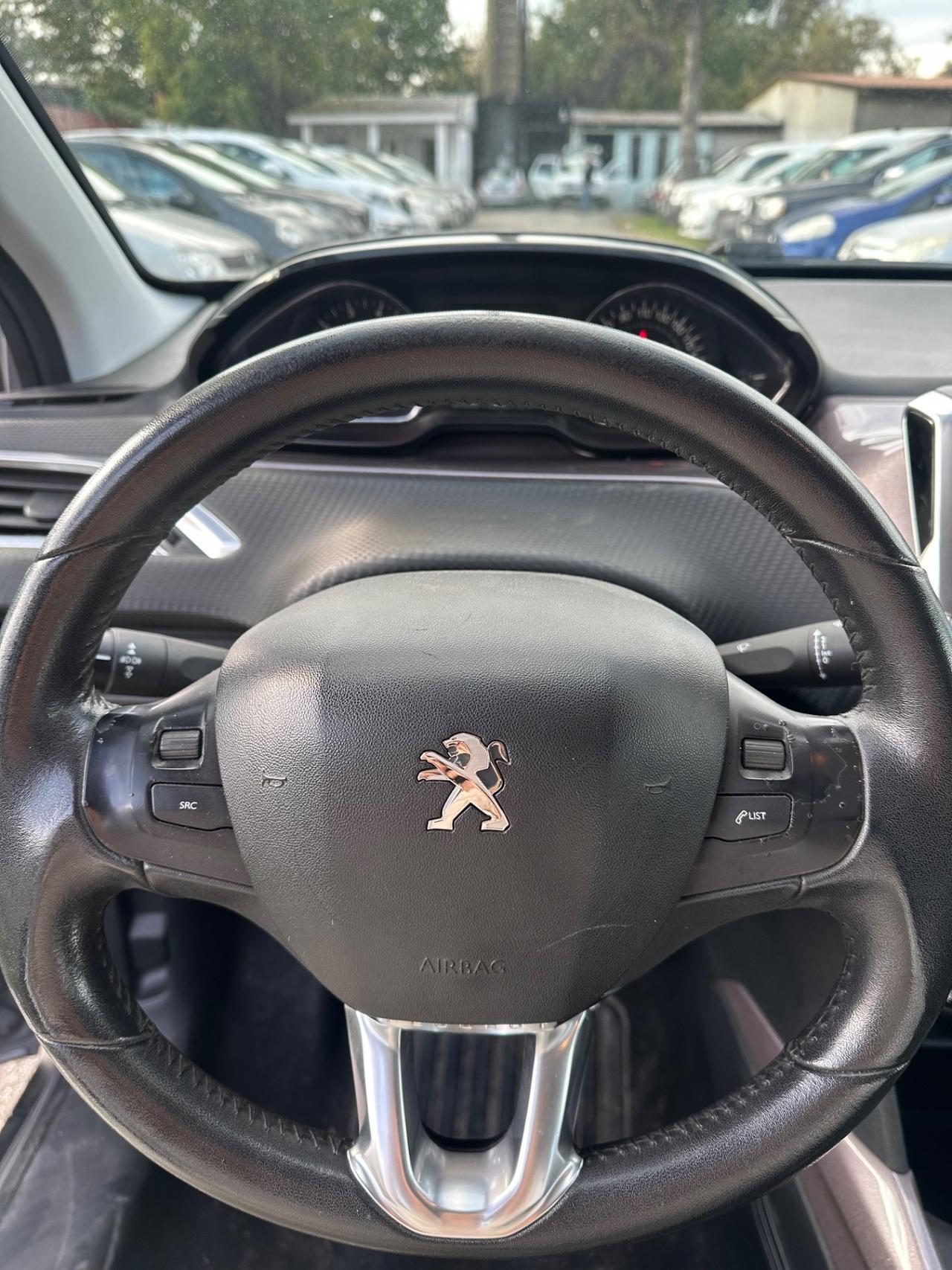 Peugeot 2008 benzina