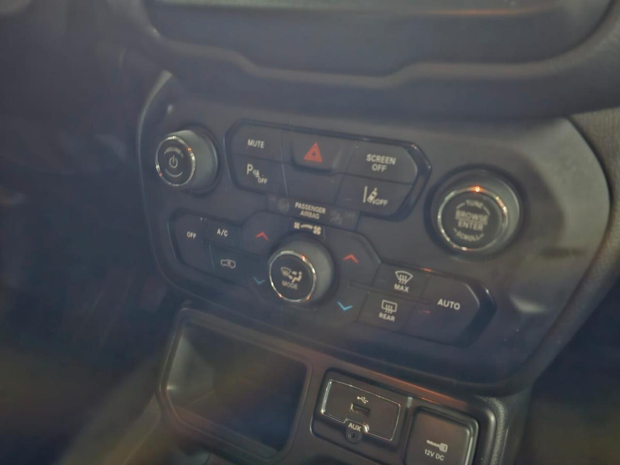 NUOVA JEEP RENEGADE LIMITED BLACK LINE 1.6 MJT 130CV