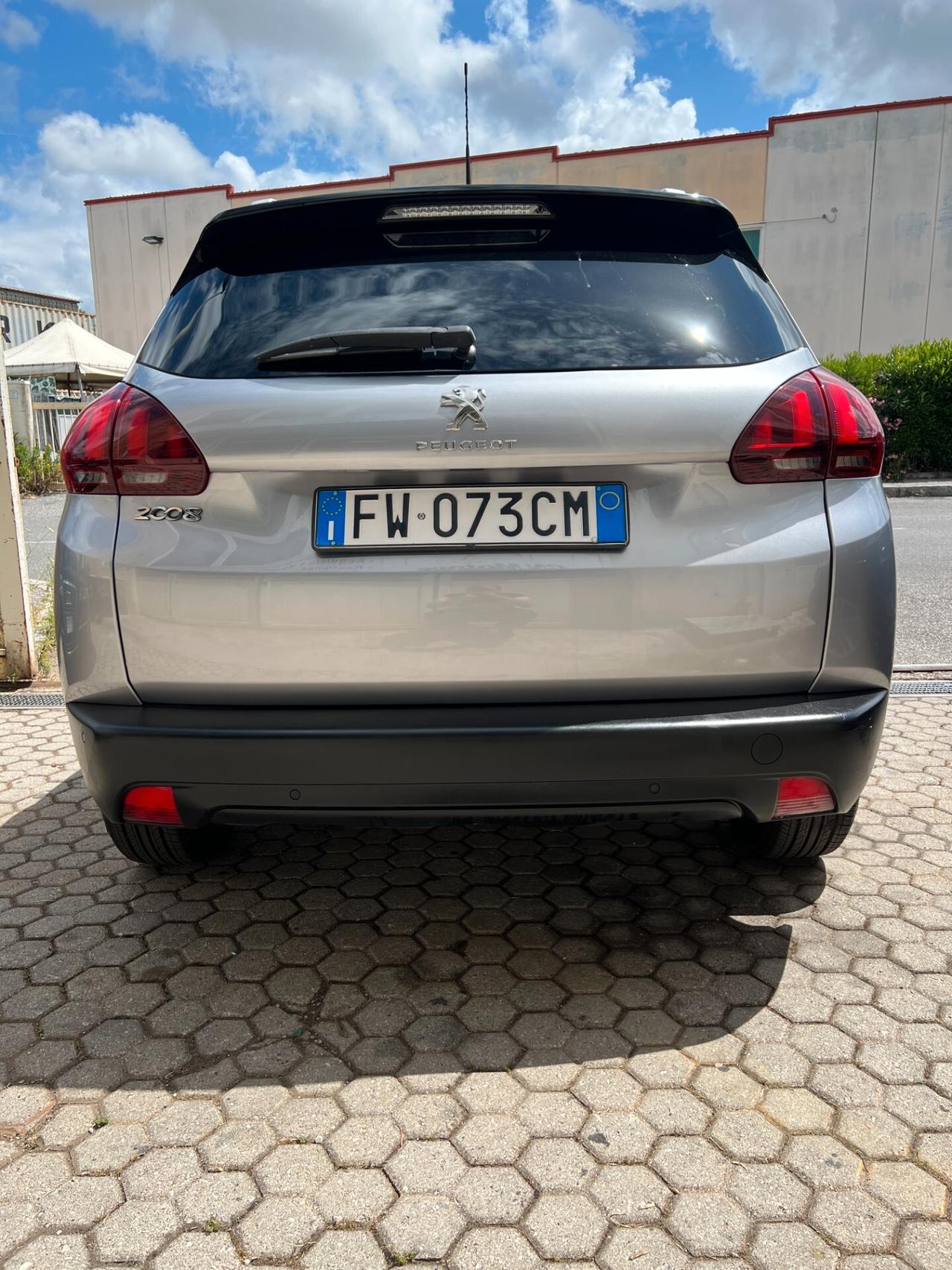 Peugeot 2008 BlueHDi 100 S&S Style NEOPATENTATI FINANZIABILE