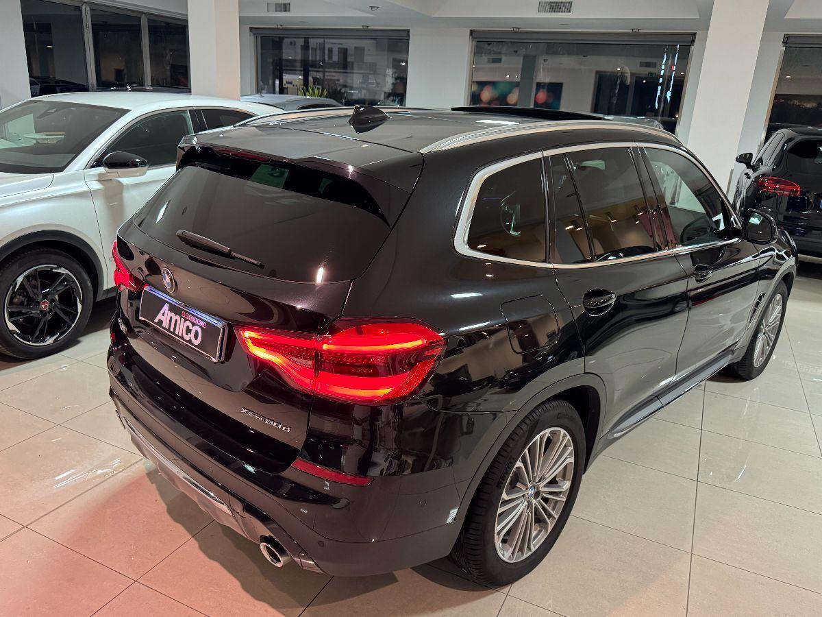 BMW X3 xDrive20d 48V Luxury Line Tetto/Luci Ambient/Pelle+ventilati