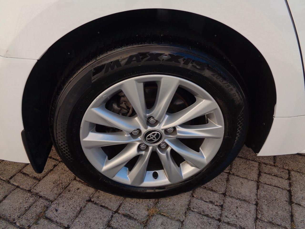 Toyota Corolla Touring Sports 1.8 Hybrid Active BIANCO NESSUN VINCOLO DI FINANZIAMENTO
