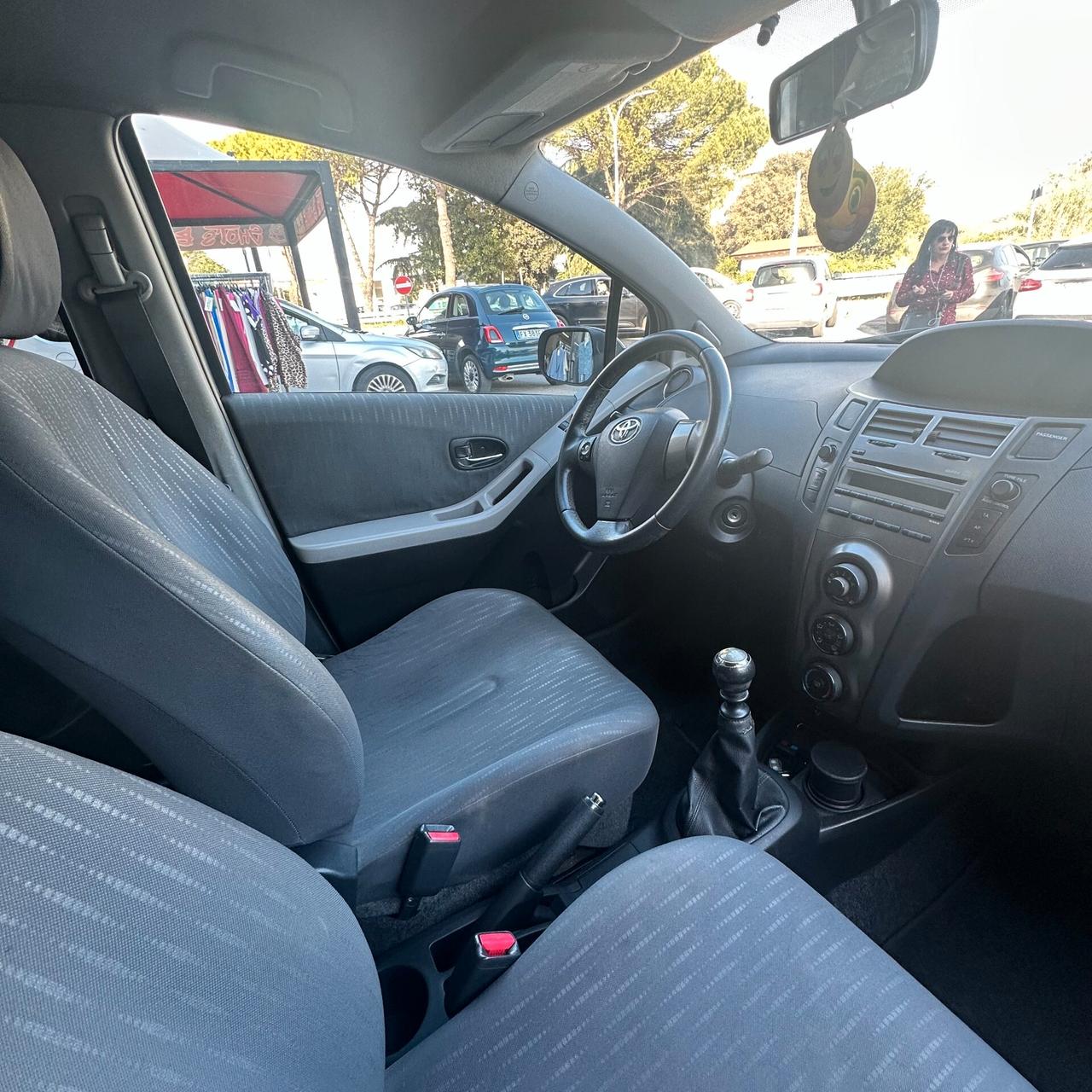 Toyota Yaris 1.3 5 porte