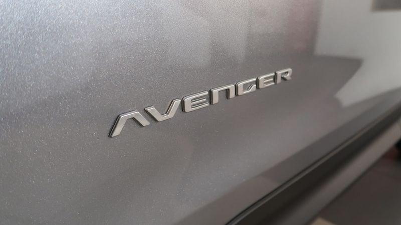 Jeep Avenger e-Hybrid 1.2 MHEV e-Hybrid Turbo Longitude
