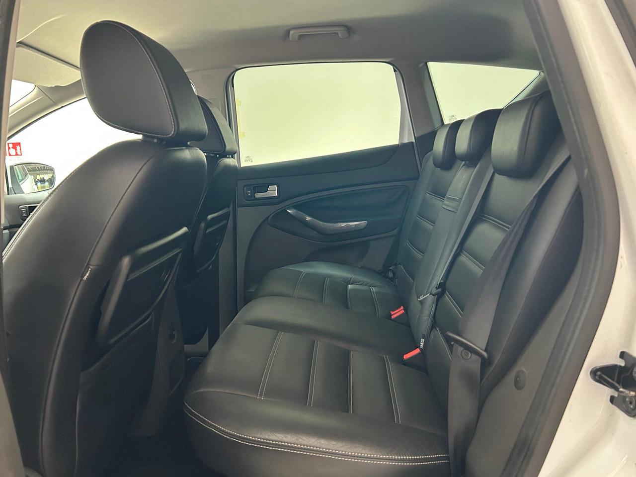 Ford Kuga 2.0 tdci Titanium 4wd 163cv auto