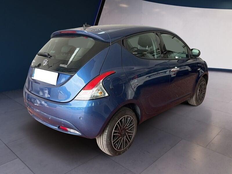 Lancia Ypsilon III 2021 1.0 firefly hybrid Gold s&s 70cv
