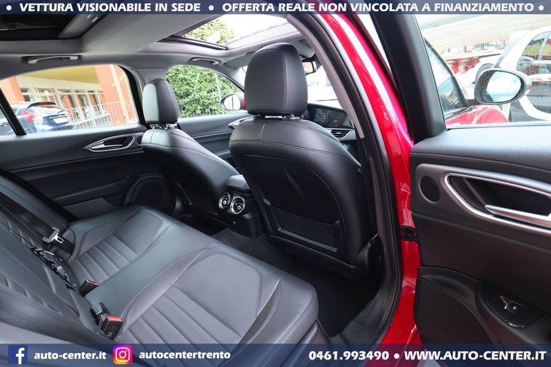 Alfa Romeo Giulia 2.0 Turbo 200CV AT8 Super TETTO