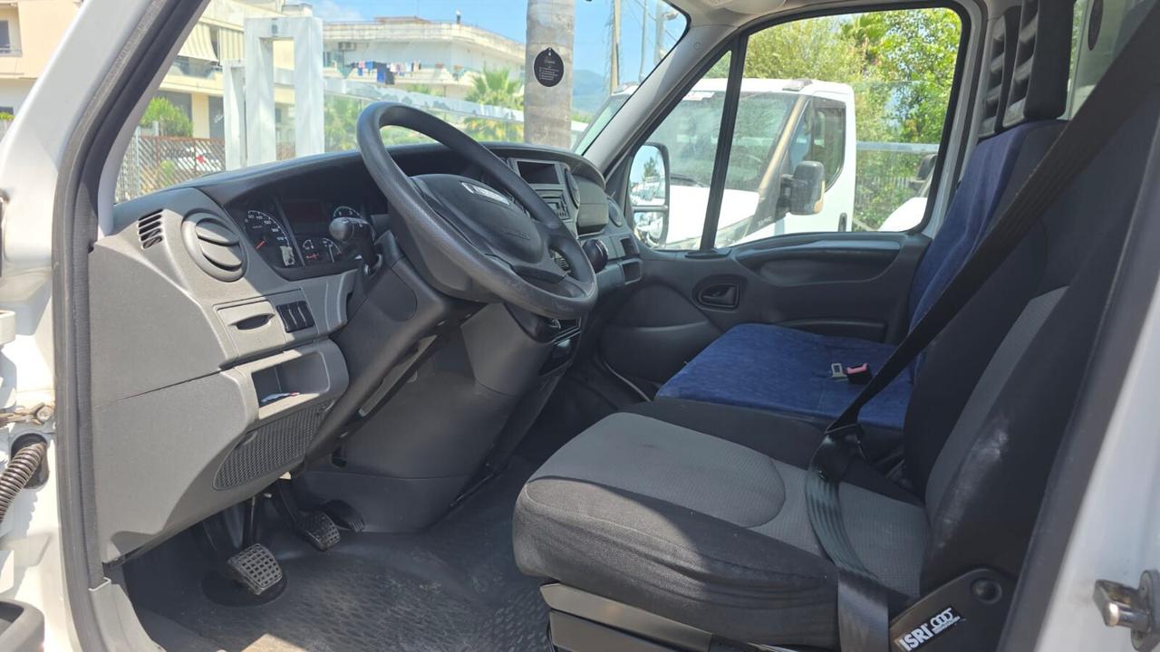 Iveco DAILY 35C15 -P. 3750 - 3.0 MJT 150 CV