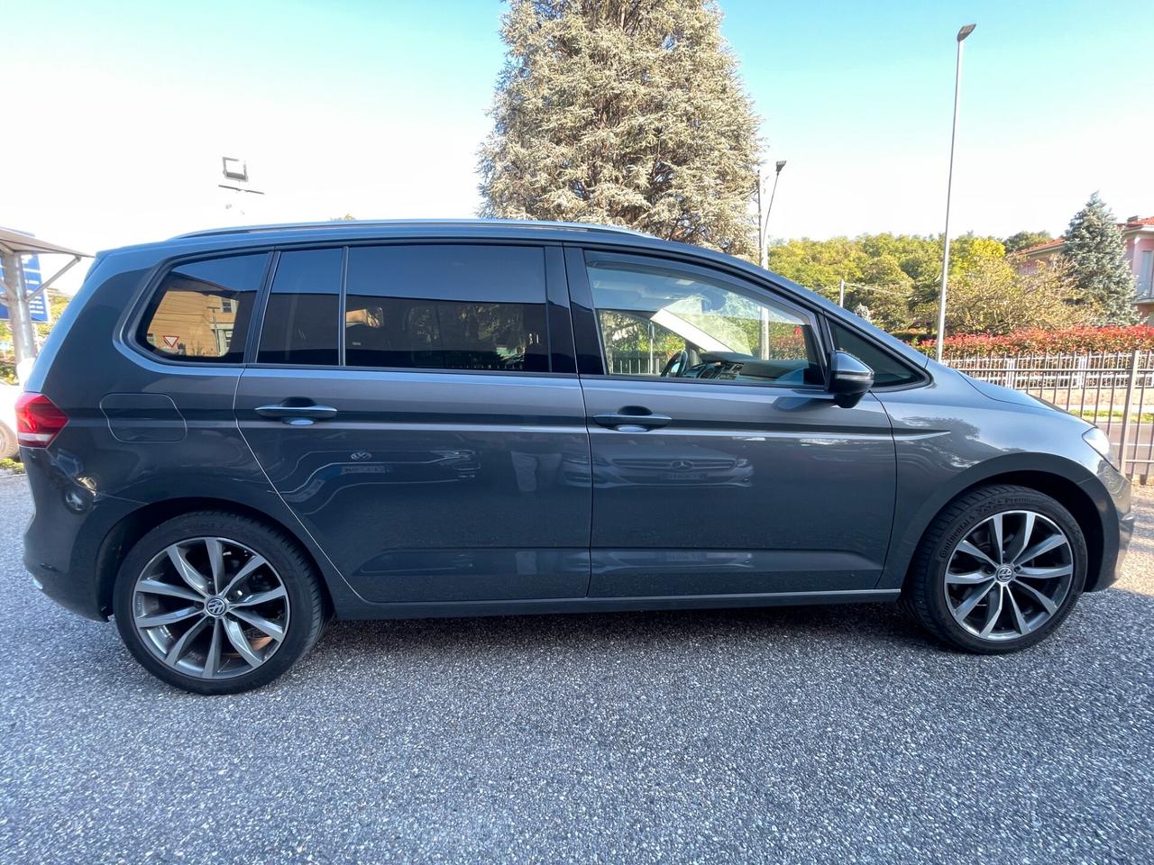 Volkswagen Touran 1.6 TDI 115 CV SCR DSG Comfortline BlueMotion Tech.