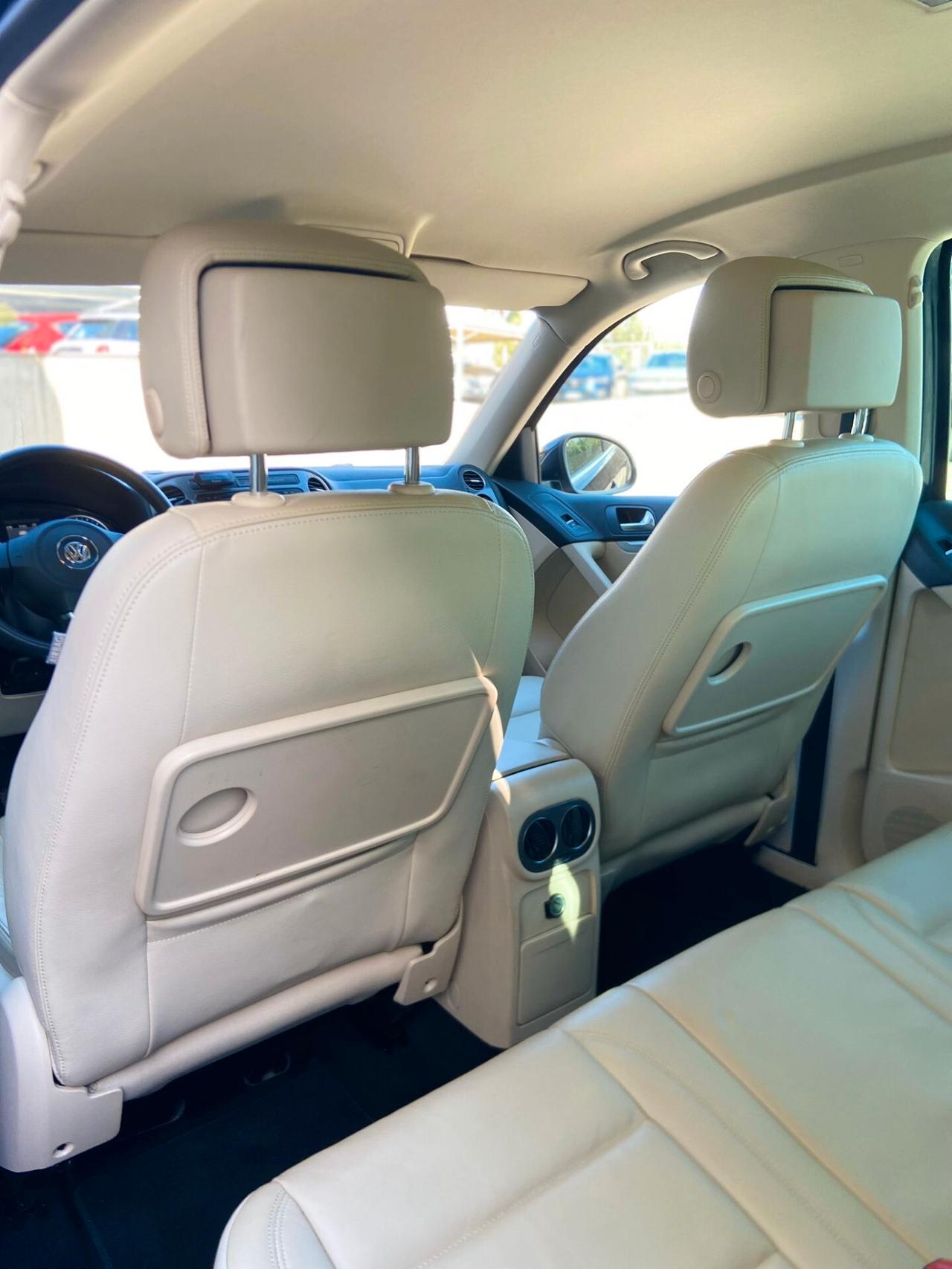 Volkswagen Tiguan 2.0 TDI 140cv Sport&Style BlueMotion