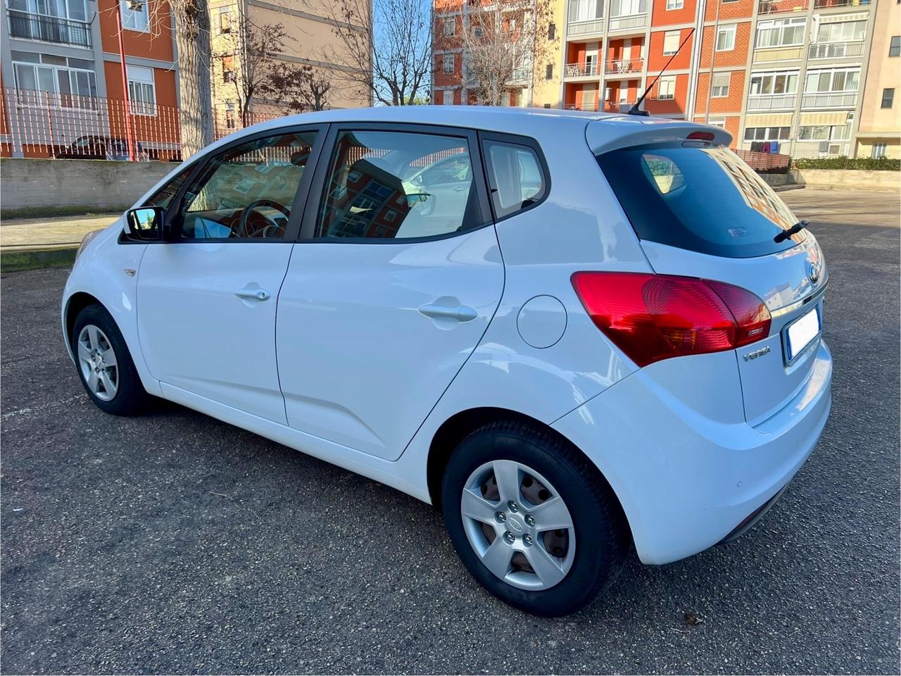 Kia Venga 1.4 CRDi 90CV Active