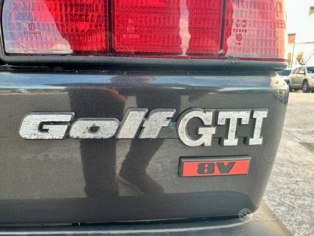 Volkswagen Golf MK2 GTI 8v