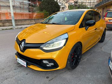Renault Clio TCe 220CV EDC 5 porte Energy R.S. Trophy