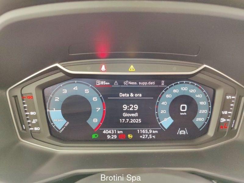 Audi A1 A1 allstreet 35 TFSI Identity Contrast