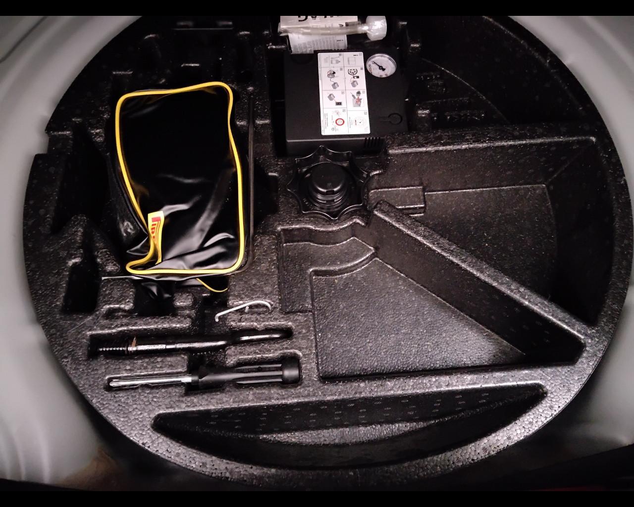 VOLKSWAGEN Maggiolino 2017 Cabrio - Maggiolino Cabrio 2.0 tdi Design 11