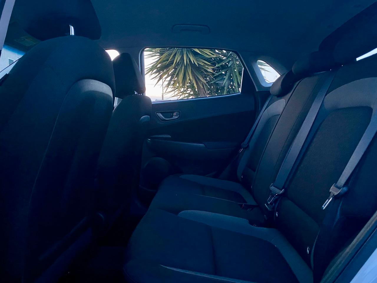 Hyundai Kona 1.6 CRDI 115 cv. *Soli 83.000 km