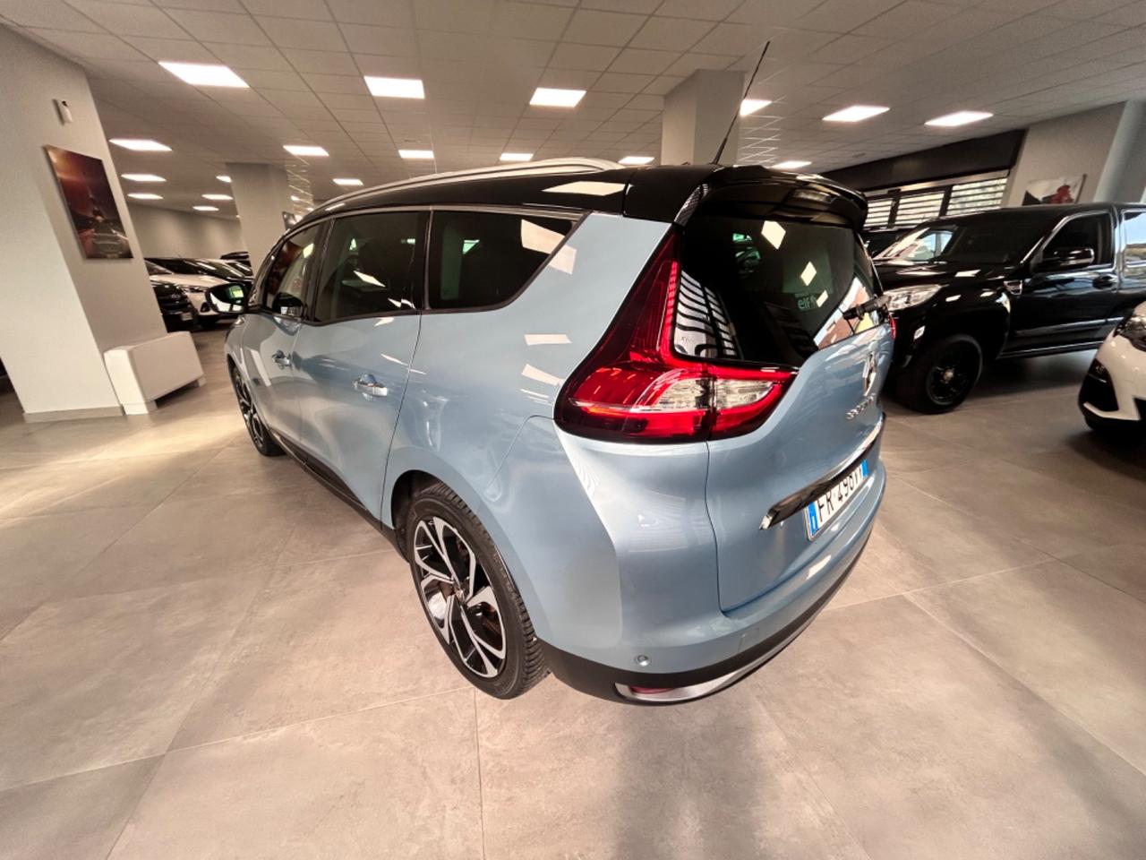 Renault Grand Scenic dCi 130 CV Energy Initiale Paris