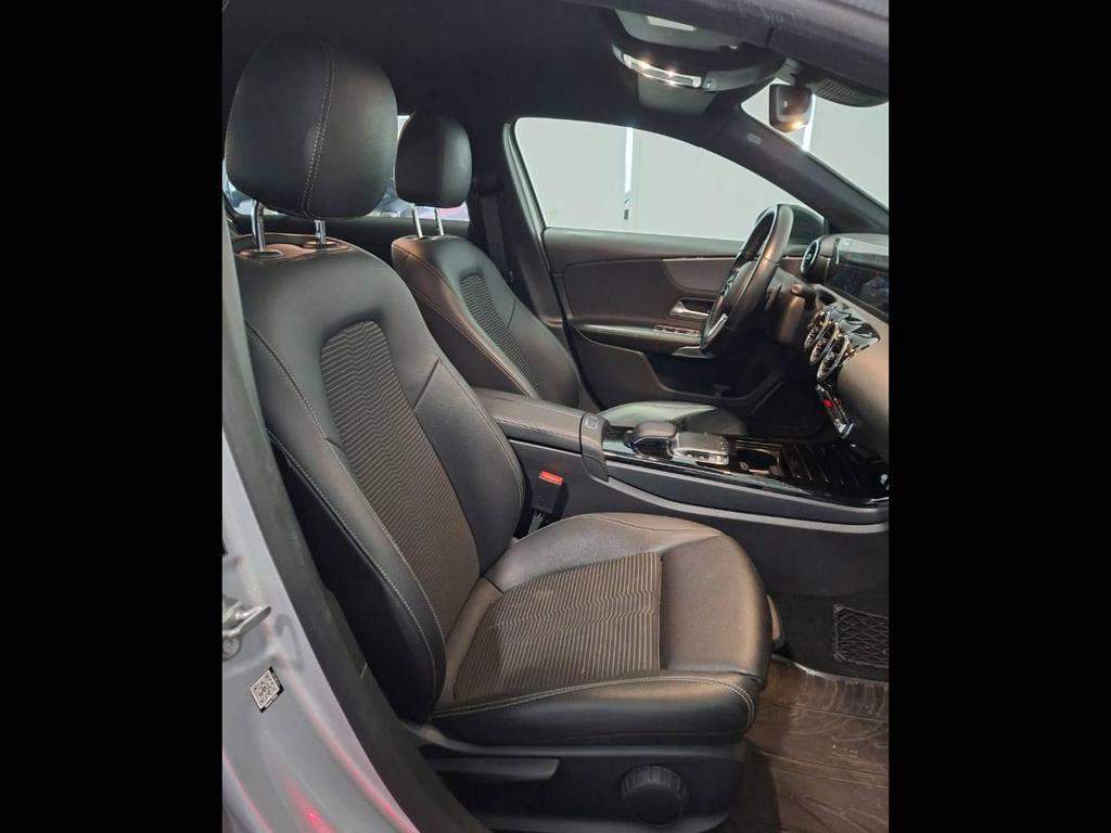 Mercedes Classe A 180 180 D Premium 7G-DCT