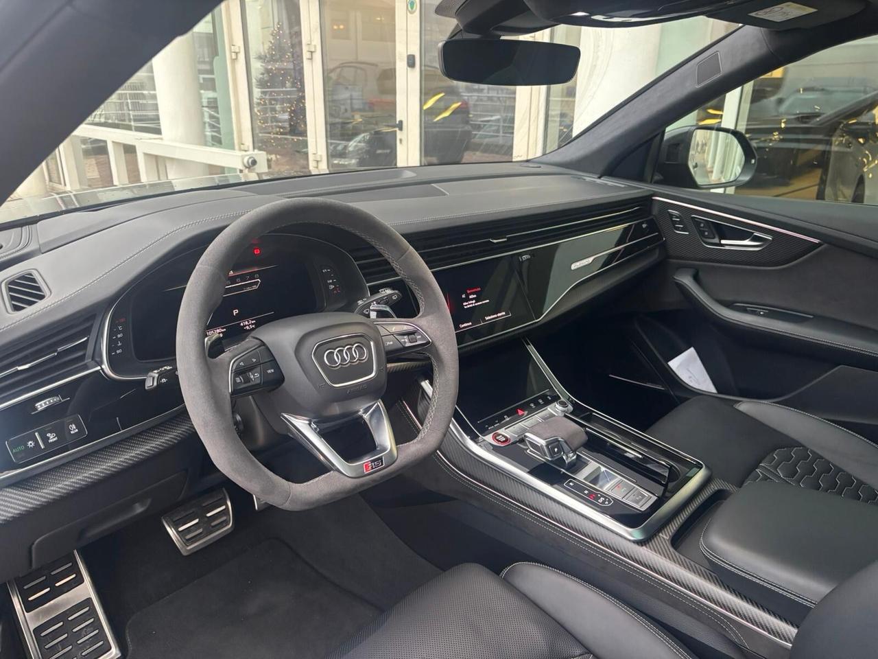 Audi Q8 RS TFSI V8 quattro tiptronic