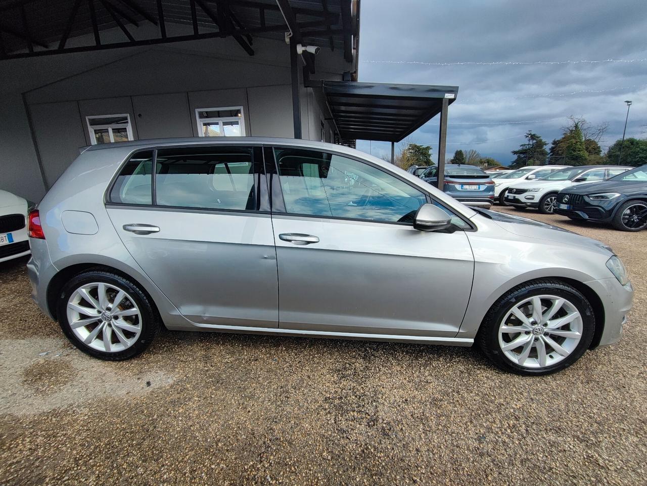 Volkswagen Golf 1.6 TDI 5p. Highline BlueMotion Technology