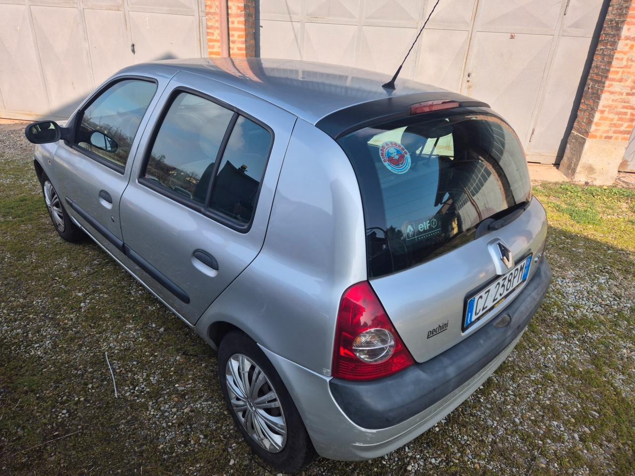 Renault Clio 1.2 16V 5 porte NEOPATENTATO