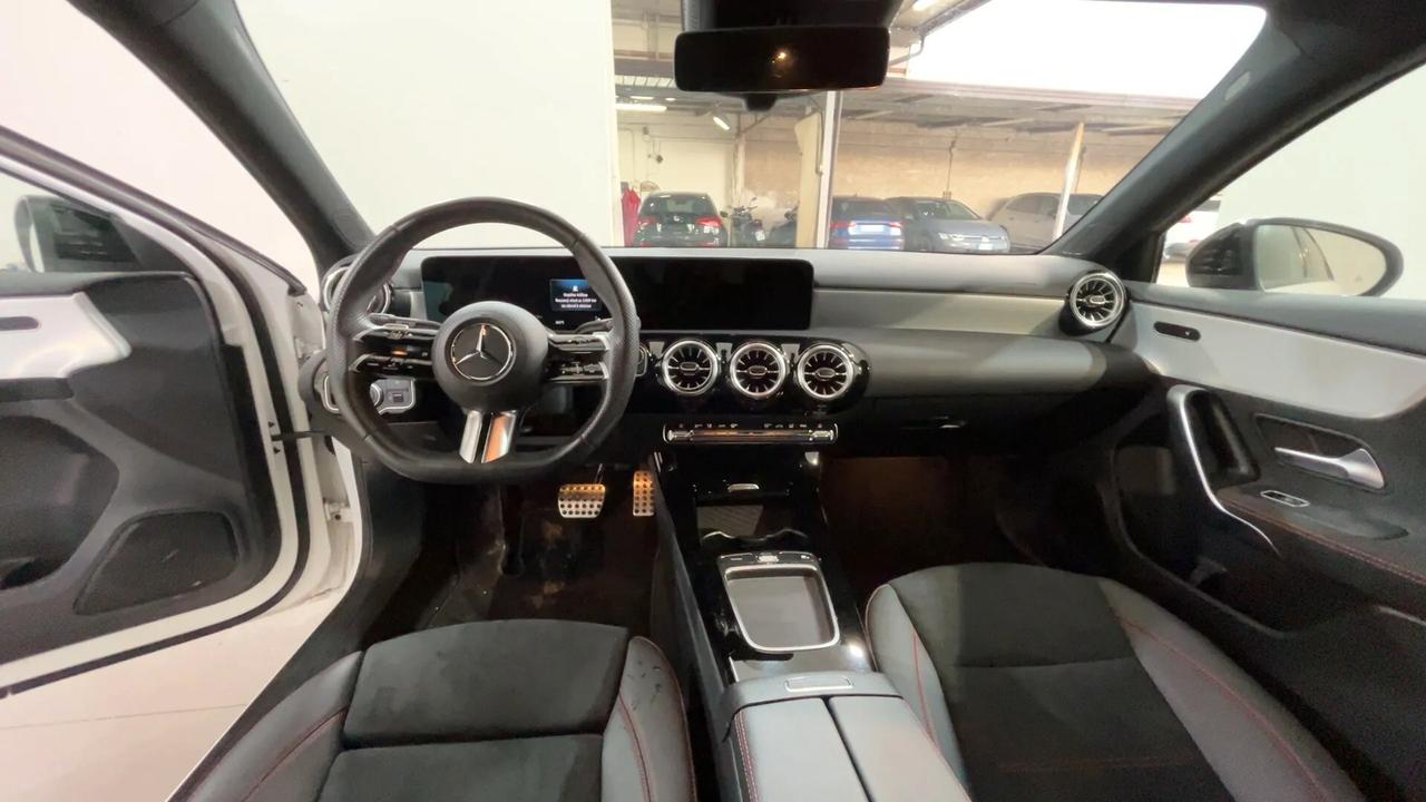 Mercedes-benz A 200 d Automatic AMG Line Premium