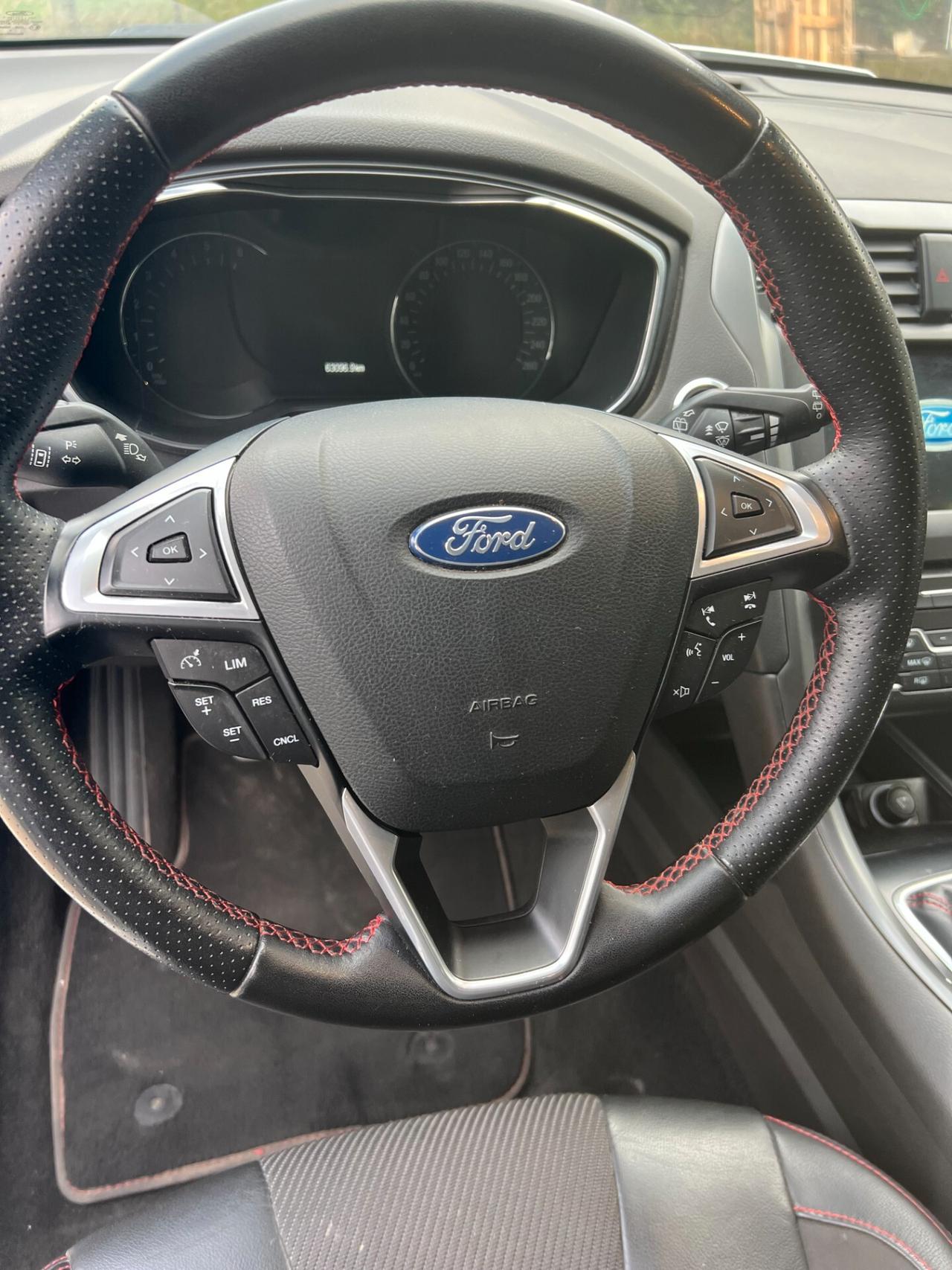 Ford Mondeo 2.0 TDCi 180 CV S&S Powershift AWD 5p. Vignale