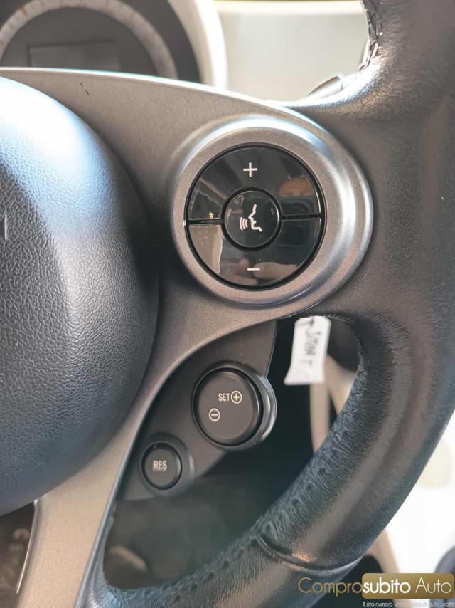 SMART ForTwo 1000 52 kW MHD coupé pure