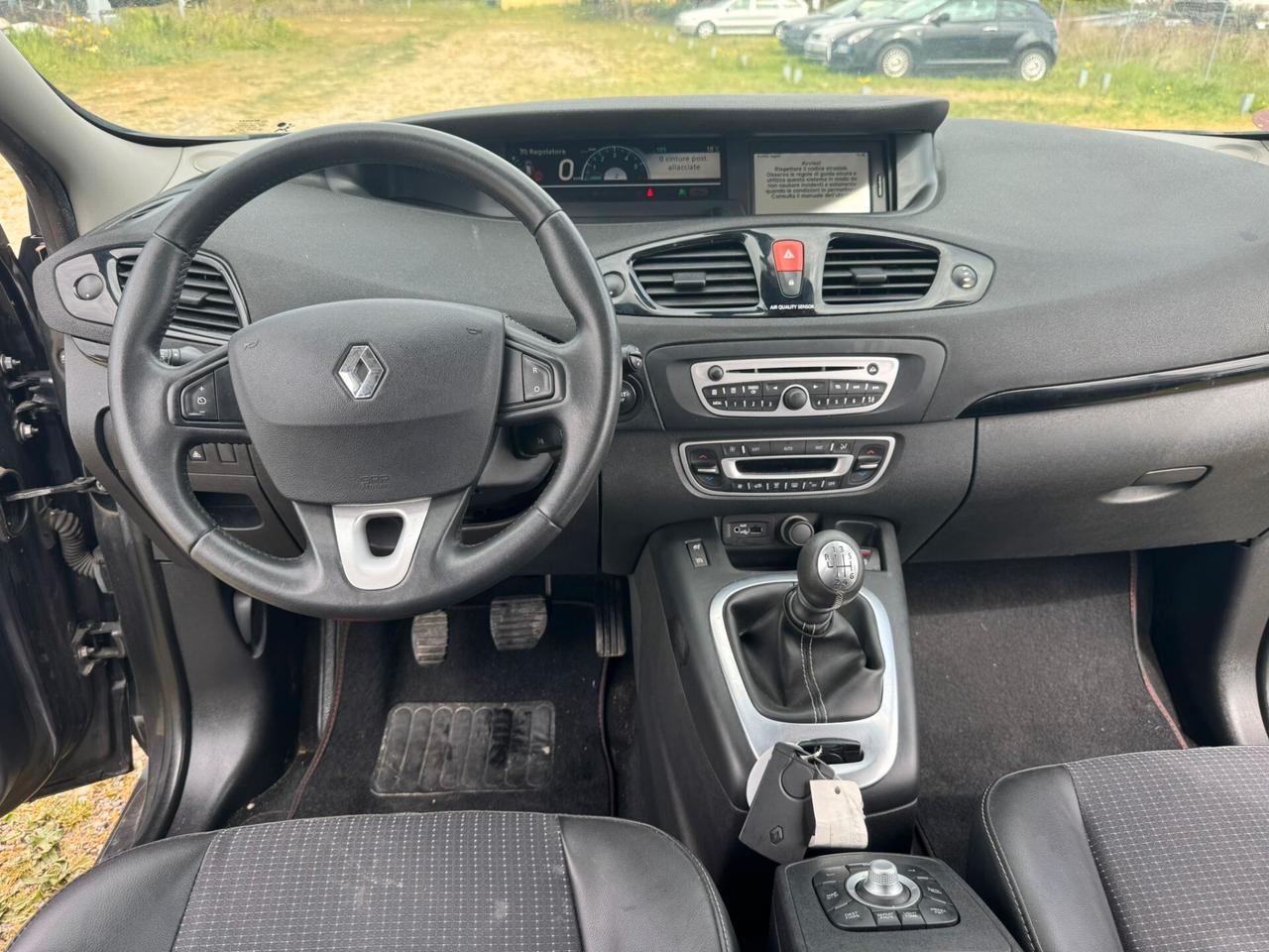 Renault Scenic 1.5 dCi 7 posti SOLO 98.000 KM