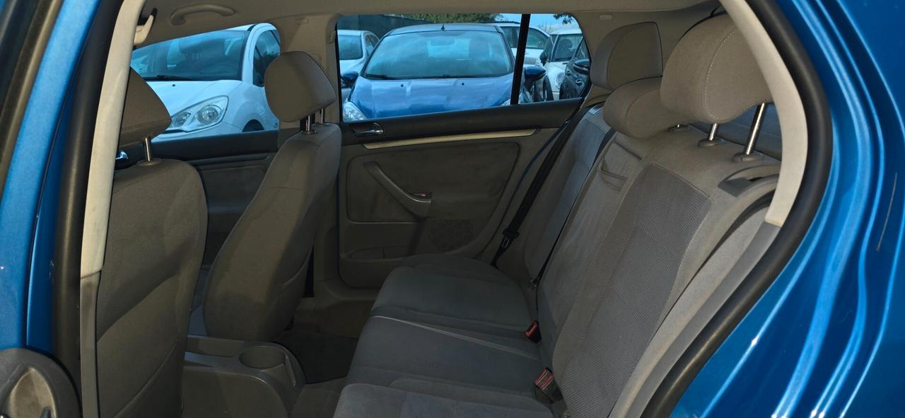 Volkswagen Golf Plus 1.9 TDI DPF Comfortline