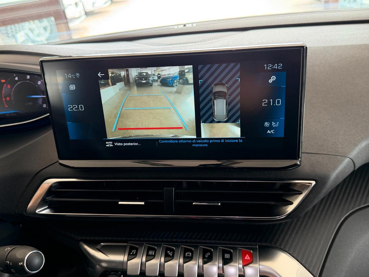 Peugeot 3008 1.5 BLUEHDI 130 cv. ALLURE (Nav)