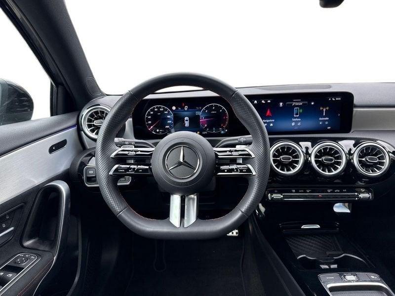 Mercedes-Benz Classe A A 180 d AMG Line Advanced Plus auto