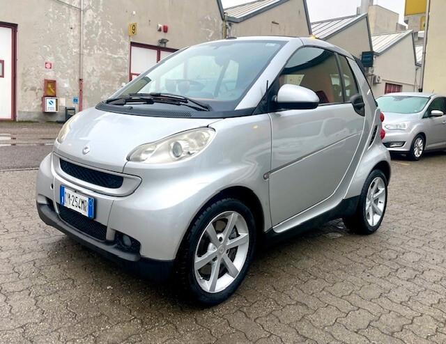 Smart ForTwo 1000 52 kW MHD cabrio passion
