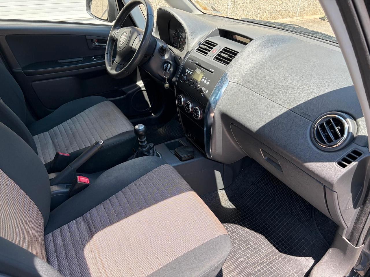 FIAT SEDICI 1.9 MJT 120 CV "PERFETTA"