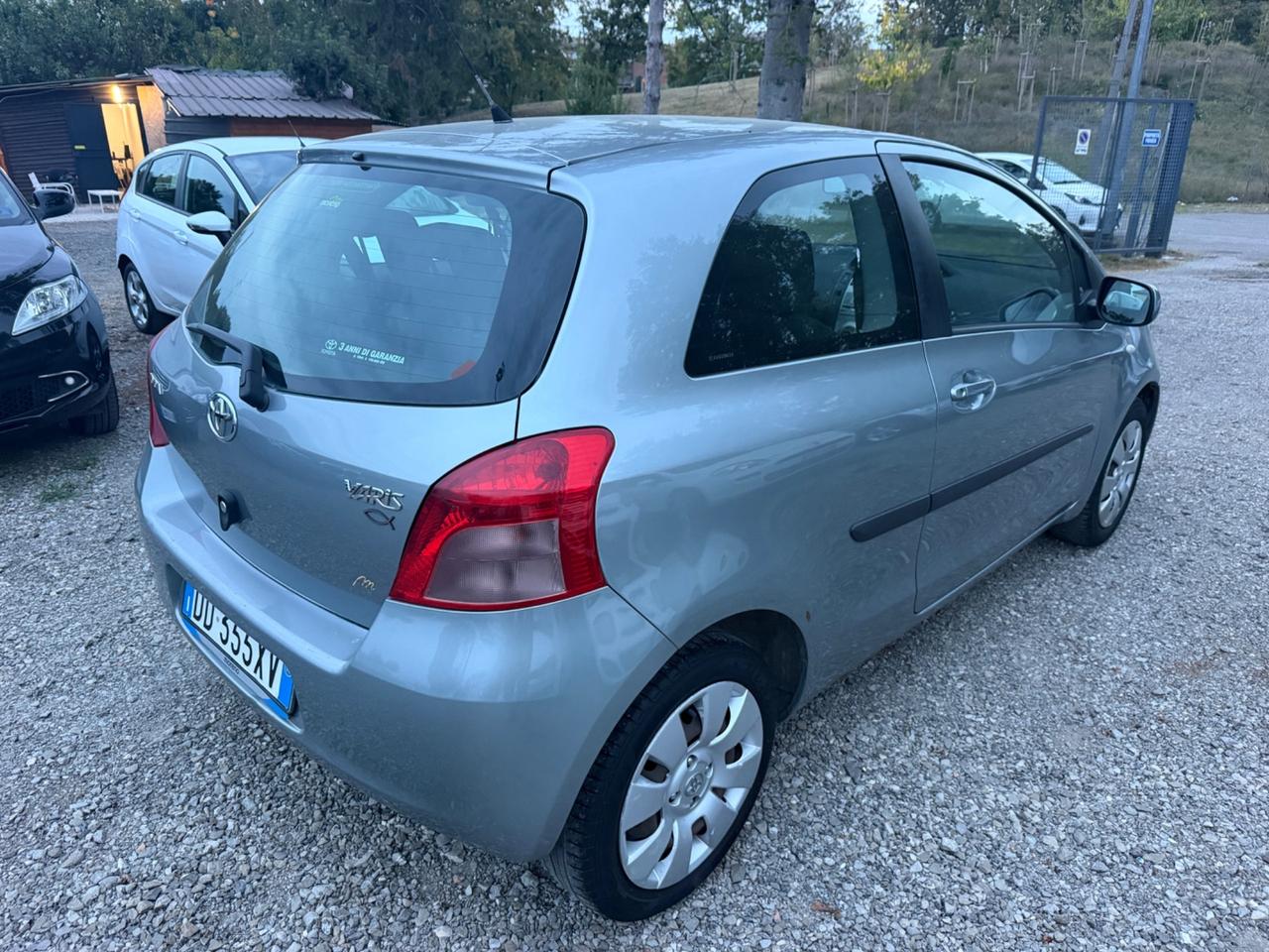 Toyota Yaris 1.0 3 porte