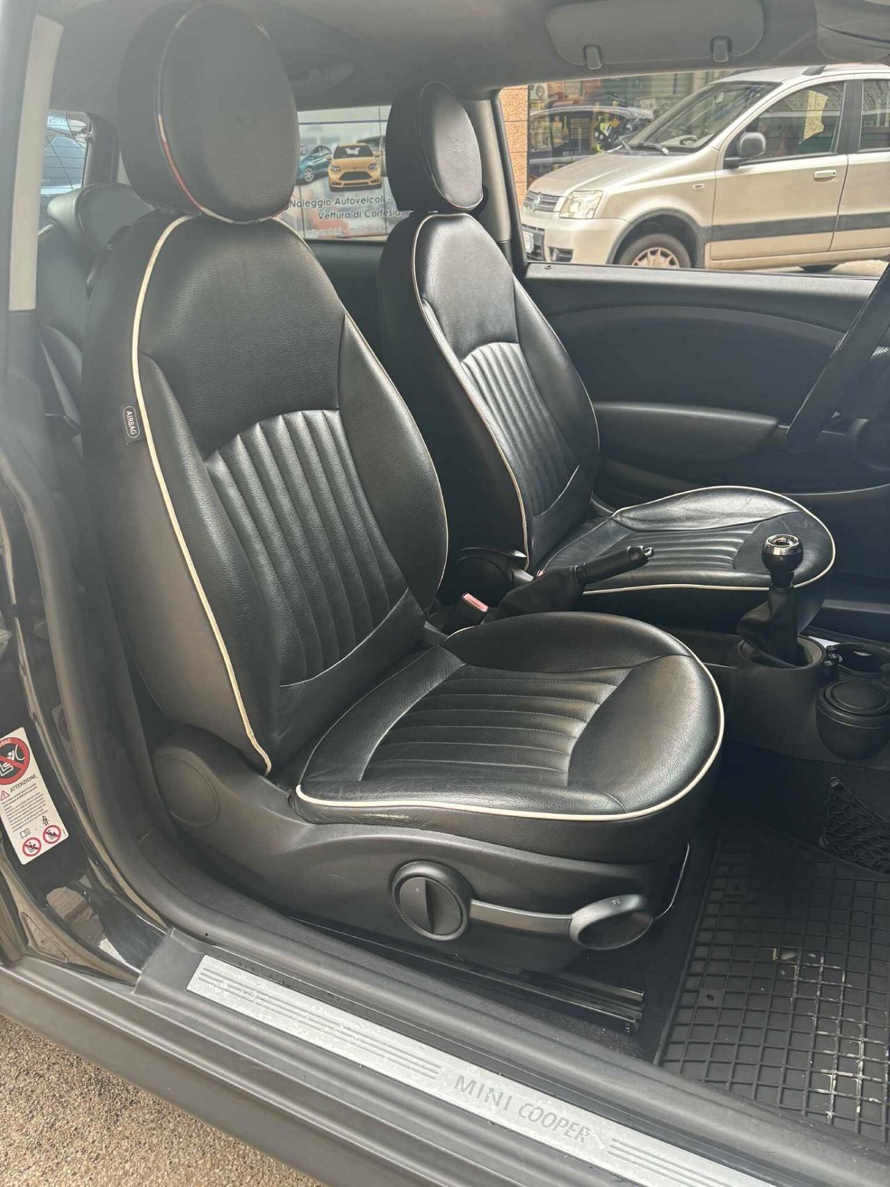 Mini 1.6 16V Cooper D