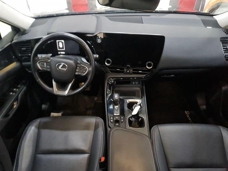 Lexus NX NX Plug-in 4WD Premium