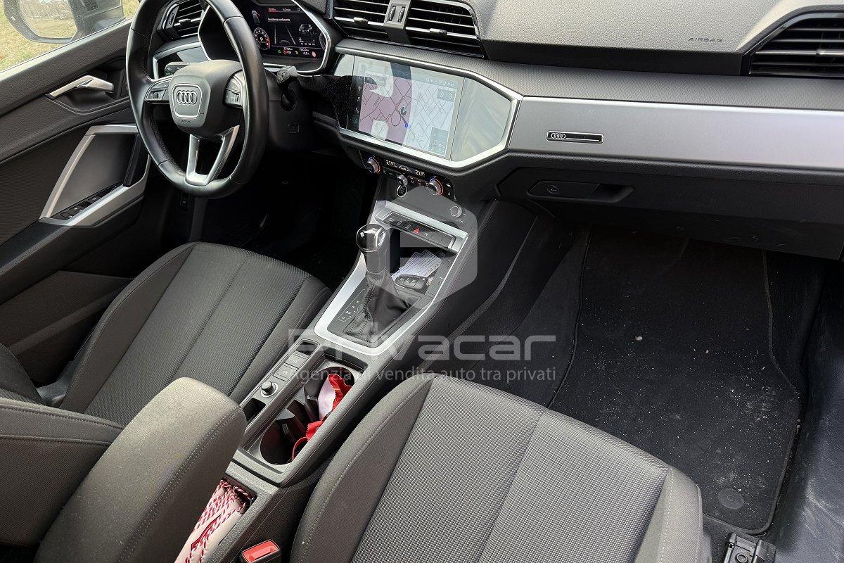 AUDI Q3 SPB 35 TFSI S tronic Business Plus