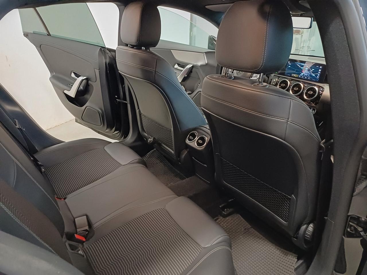 Mercedes-benz CLA 200 d Automatic Shooting Brake Sport