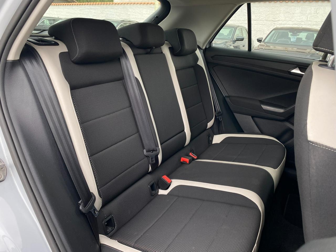 Volkswagen T-Roc Advanced 2.0 TDI 150CV DSG 4MOTION