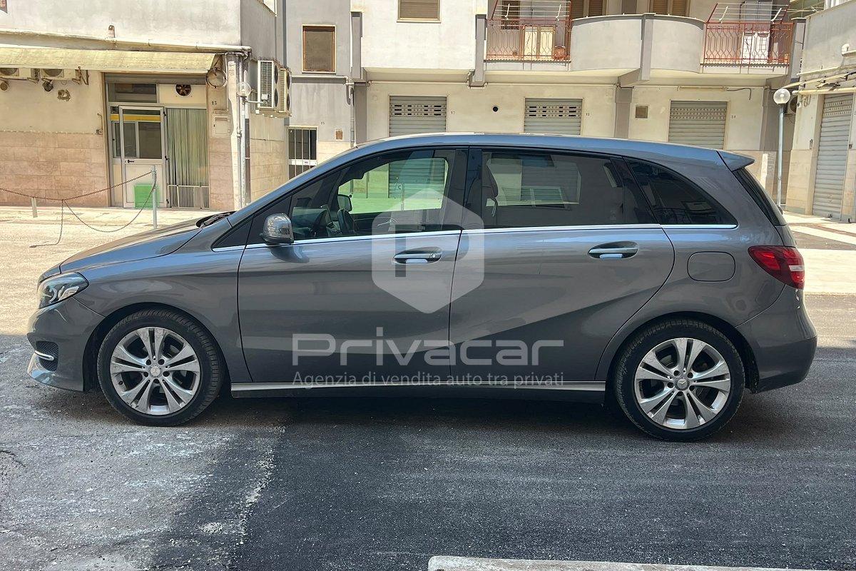 MERCEDES B 180 d Sport