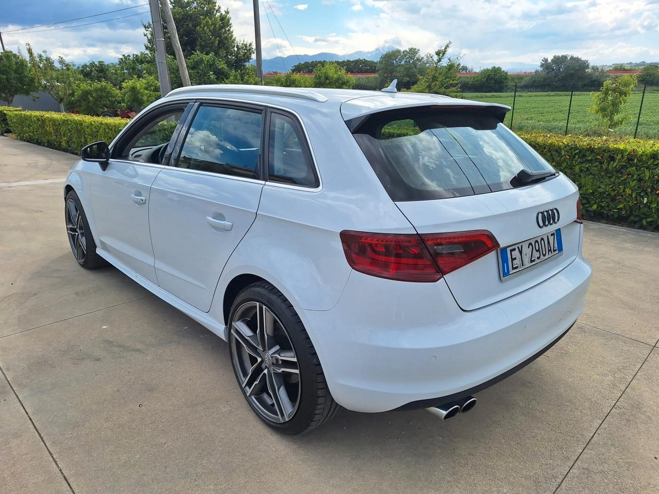 Audi A3 SPB 2.0 TDI 150 CV clean diesel quattro edition