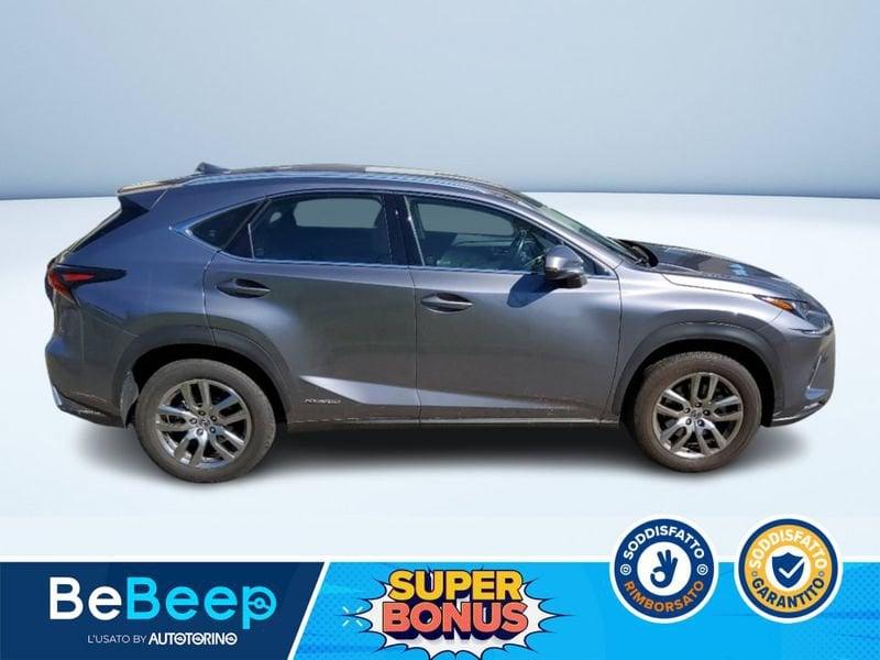 Lexus NX 300H 2.5 PREMIUM 4WD CVT