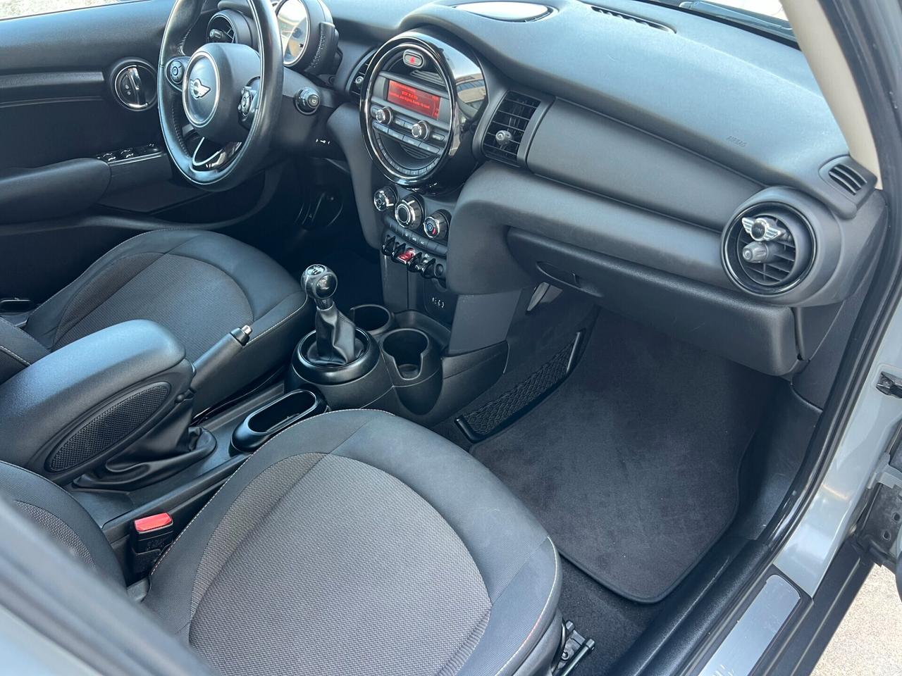 Mini 5 porte 1.2 benzina/GARANZIA