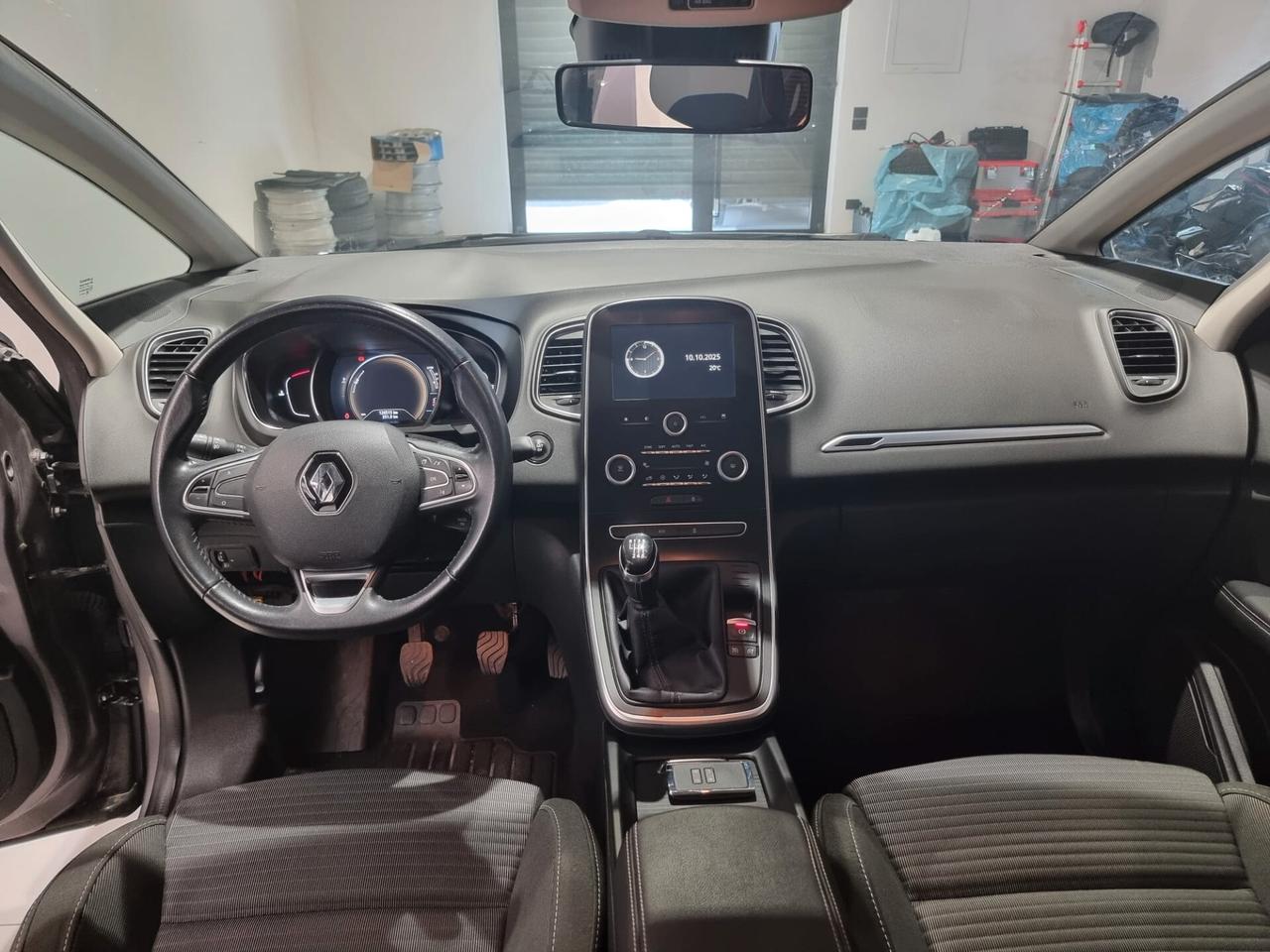 Renault Scenic Scénic dCi 8V 110 CV EDC Energy Intens